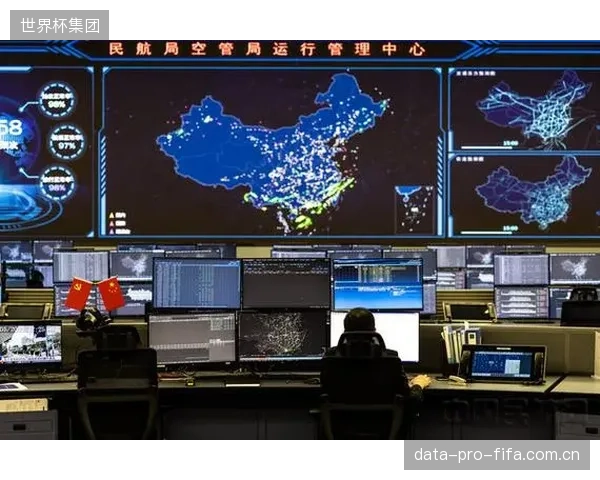 展望2030年,场馆上空将同时存在需防御的“黑飞”和需调度的合法物流无人机,系统功能将从“防御”演进为“空域管理 展望2030年,场馆上空将同时存在需防御的“黑飞”和需调度的合法物流无人机,系统功能将从“防御”演进为“空域管理